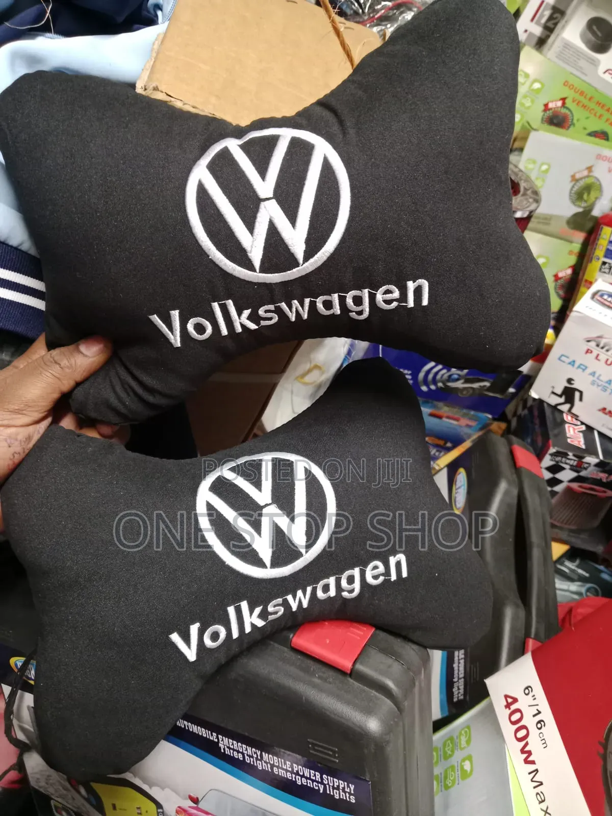 2x Volkswagen Customized Car Logo Neck Pillows