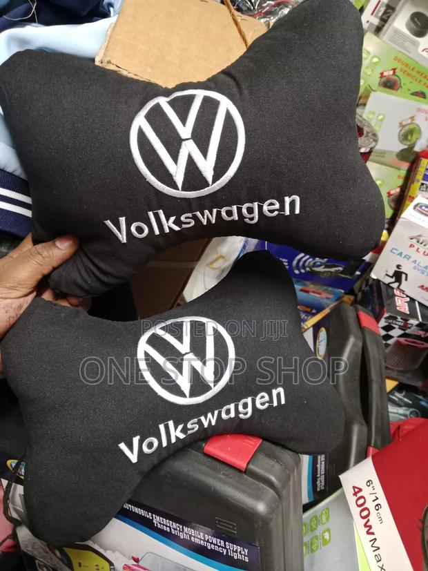 2x Volkswagen Customized Car Logo Neck Pillows