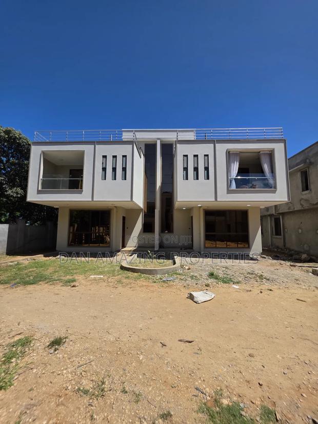 3bdrm Villa in Majengo, Kikambala for sale