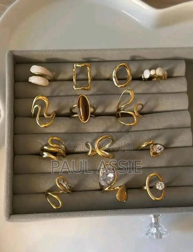 Paul's Shop - thumbnail 2