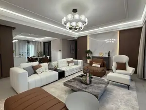 5bdrm Apartment in Kilimani, Hurlingham for sale