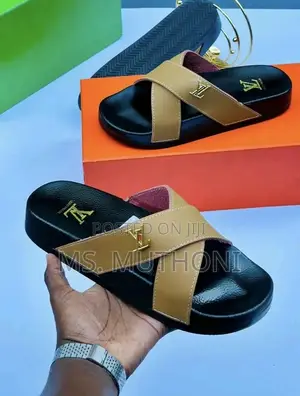 Louis Vuitton Designs Sandals Size 39-44