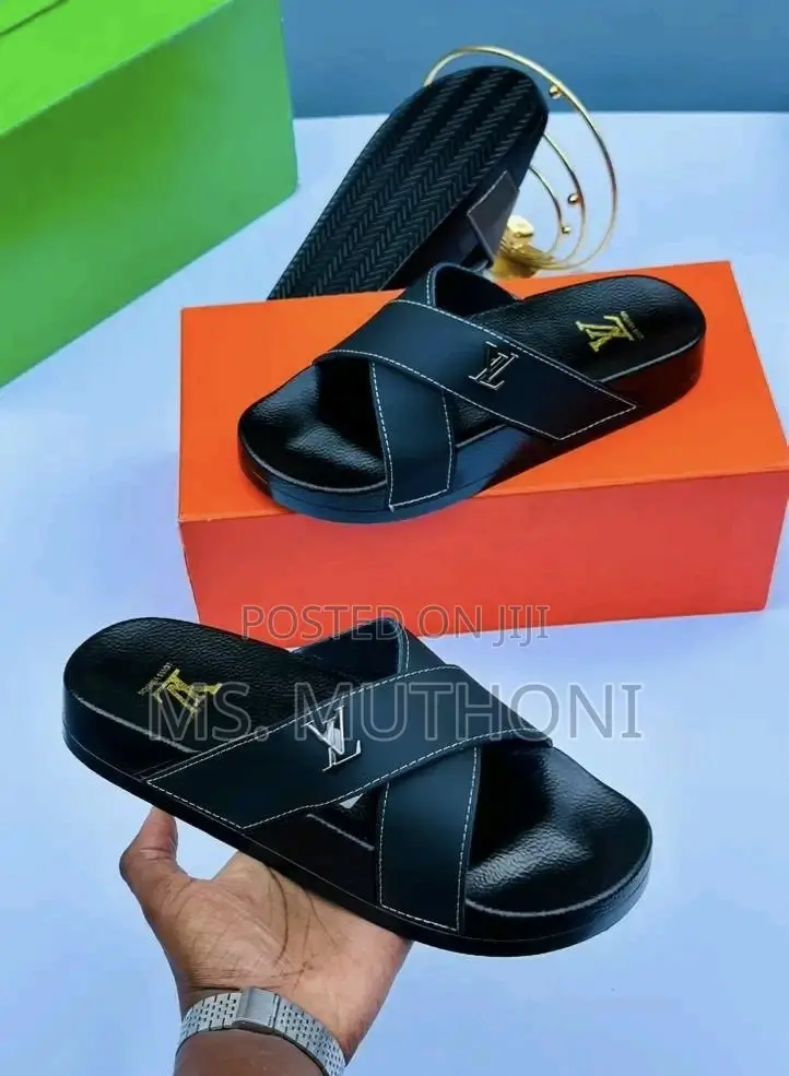 Louis Vuitton Designs Sandals Size 39-44