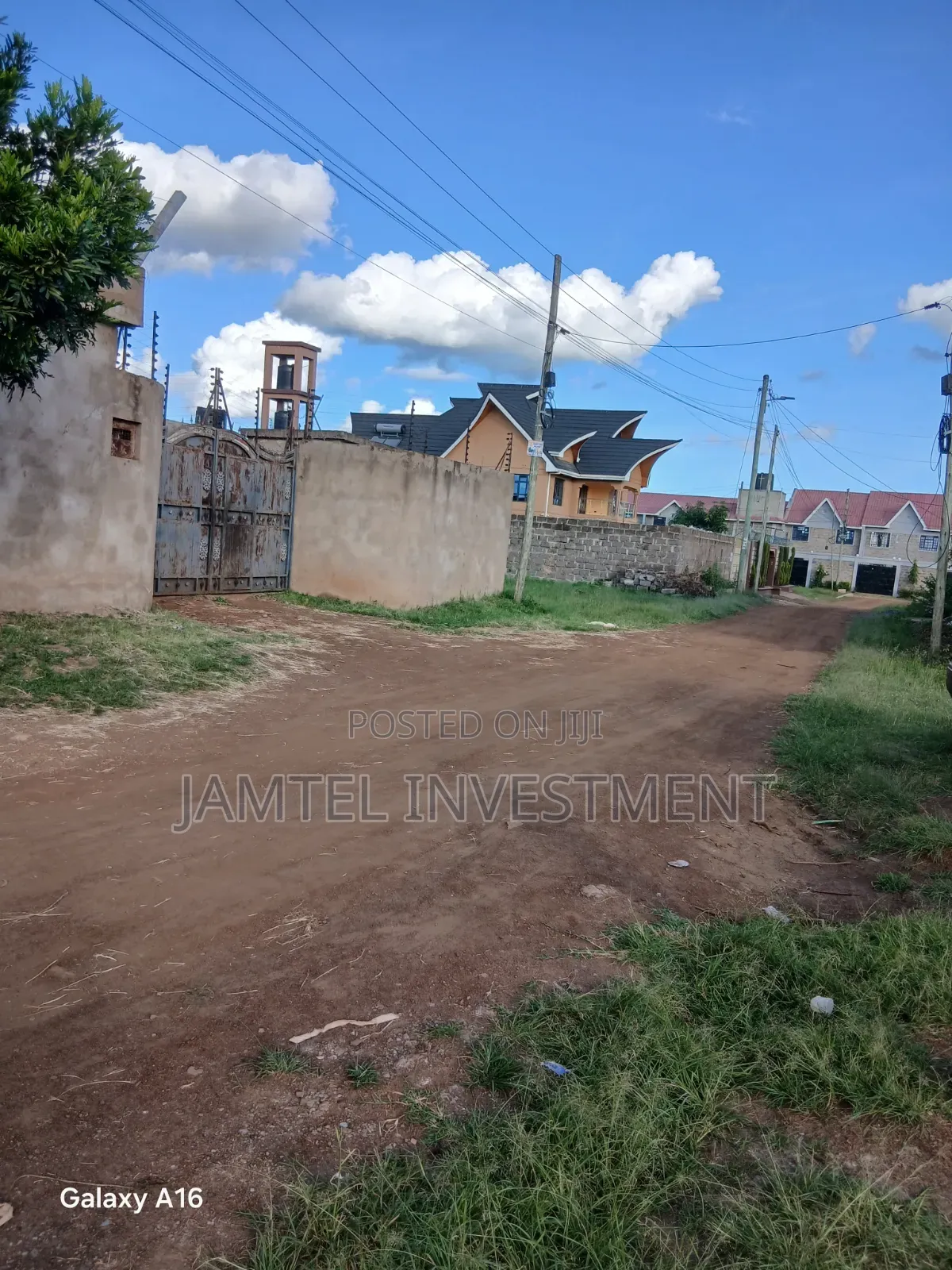 Land on Sle