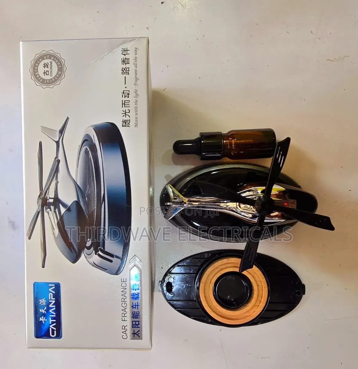 Modern Solar-Powered Helicopter Car Air Freshener