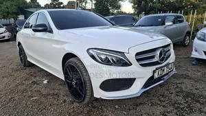 Mercedes-Benz C200 2016 White