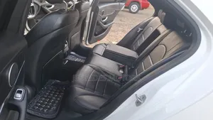 Mercedes-Benz C200 2016 White