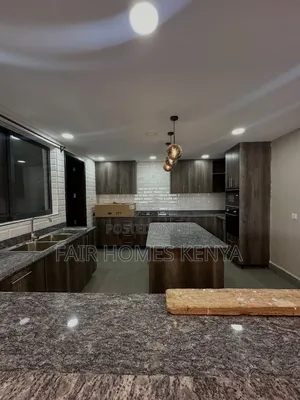 4bdrm Duplex in Gitanga Road, Valley Arcade for rent