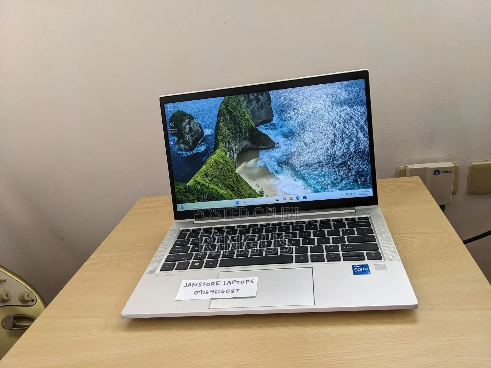 Laptop HP EliteBook 830 G8 8GB Intel Core i7 SSD 256GB