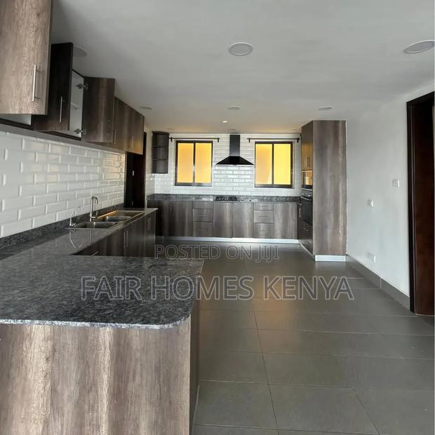 4bdrm Duplex in Gitanga Road, Valley Arcade for rent - thumbnail 3