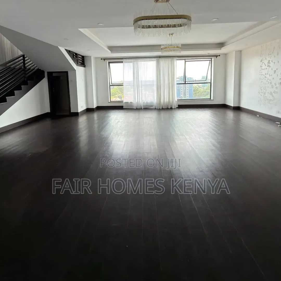 4bdrm Duplex in Gitanga Road, Valley Arcade for rent