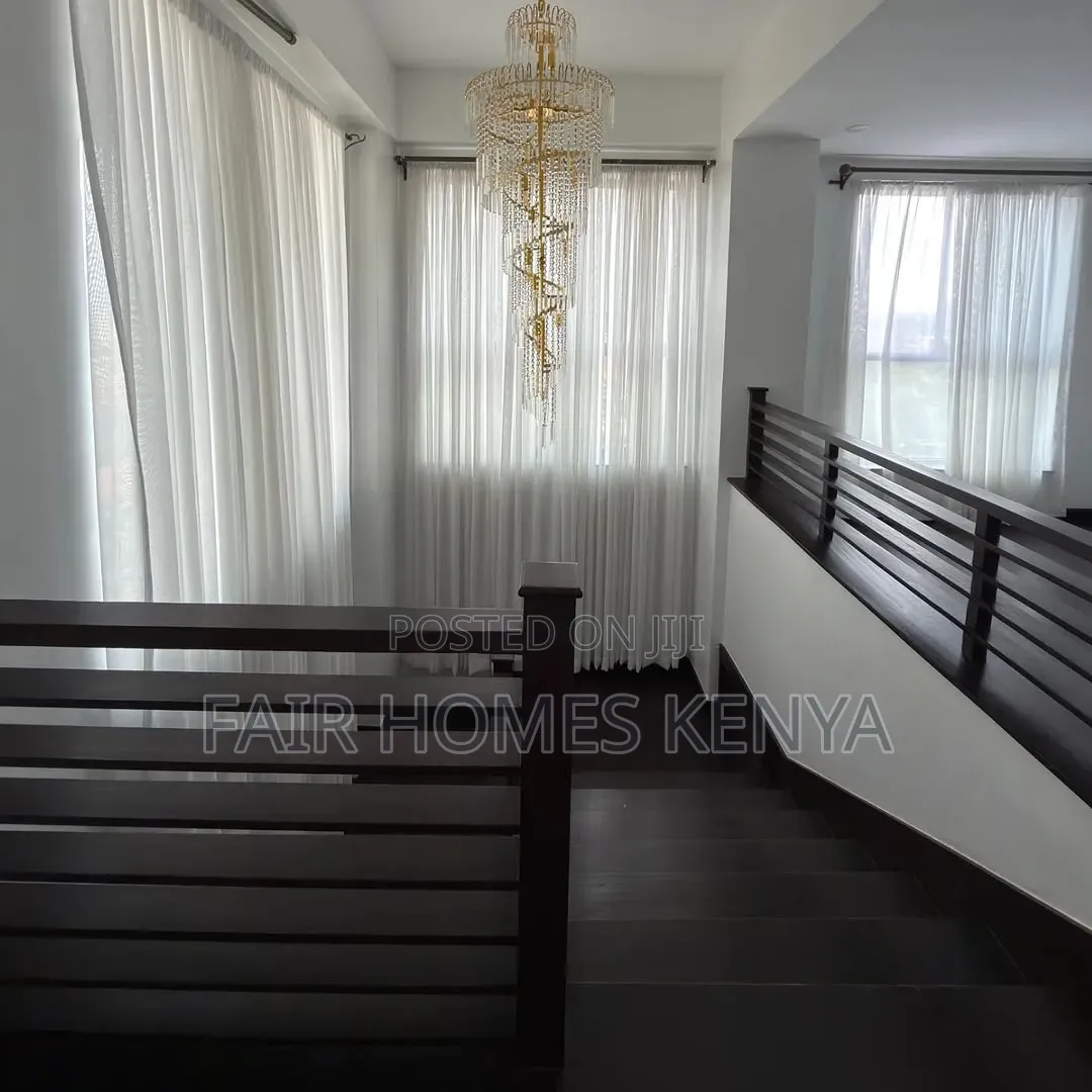 4bdrm Duplex in Gitanga Road, Valley Arcade for rent