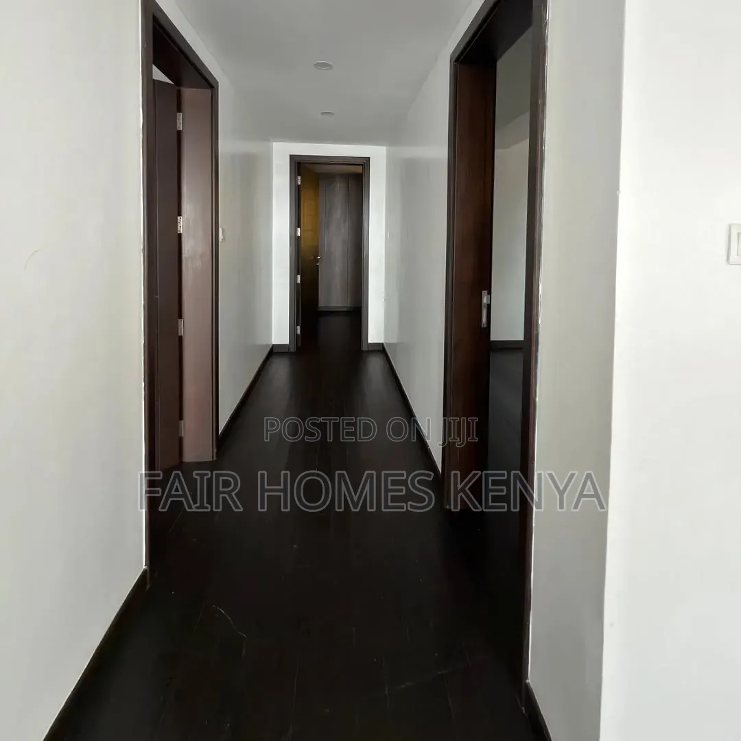 4bdrm Duplex in Gitanga Road, Valley Arcade for rent