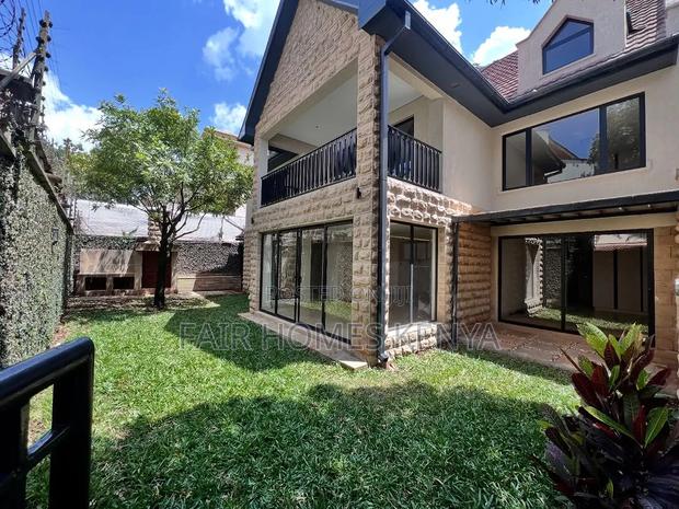 6bdrm Townhouse / Terrace in Convent Drive, Muthangari for rent