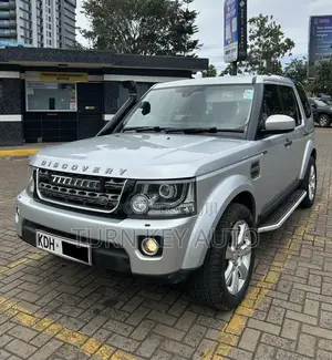 Land Rover Lr4 2015 Silver