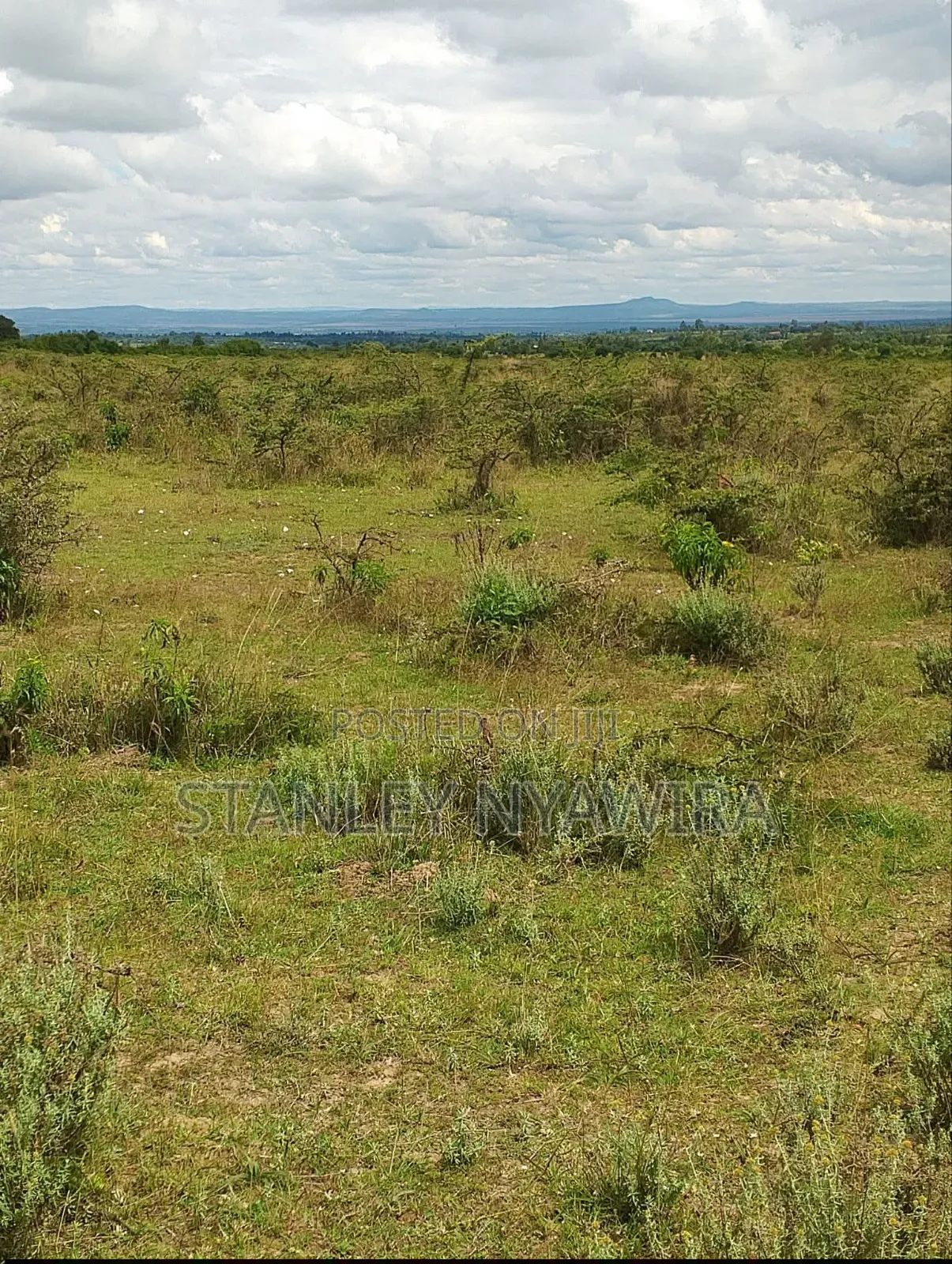 16 Acrea Along Nanyuki Nyeri Highway