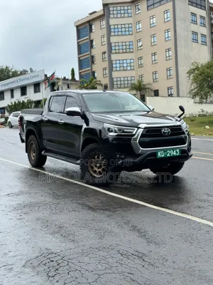 Toyota Hilux 2.4 Diesel 2020 Black