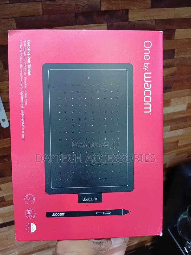 One by Wacom Digital Graphic Drawing Tablet Pad, Small - Black/Red - thumbnail 3
