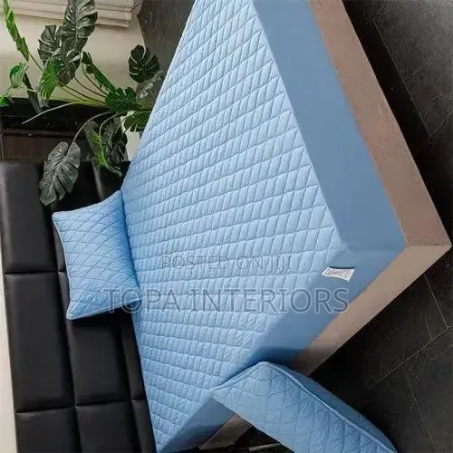 3pcs Fitted Waterproof Mattress Protector Set With Pillow Protectors