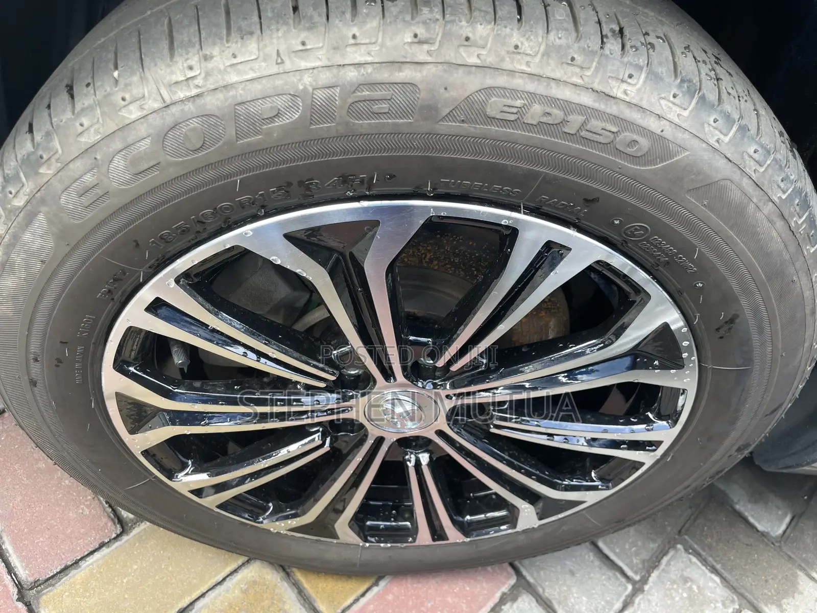 Toyota Sienta 1.5 FWD 2020 Black