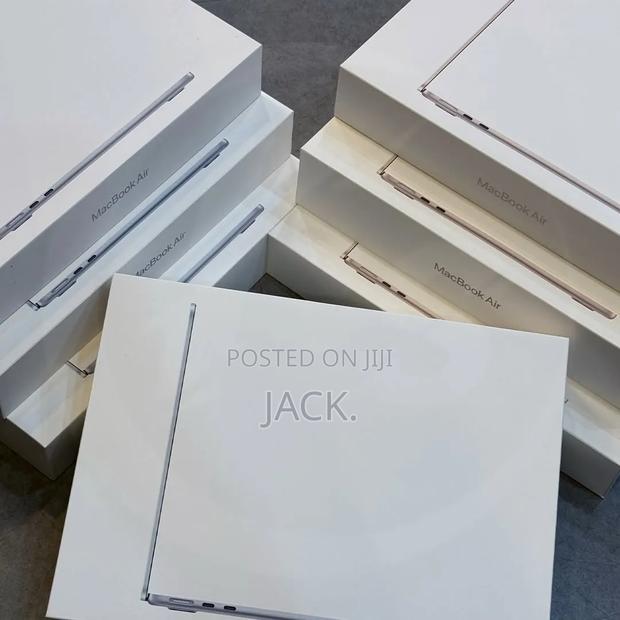 New Laptop Apple MacBook Air 2025 M4 13-inch 16GB Apple M4 SSD 256GB