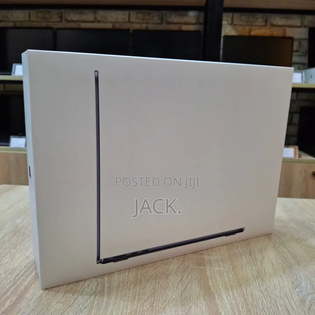 New Laptop Apple MacBook Air 2026 M5 16GB Apple M5 SSD 512GB