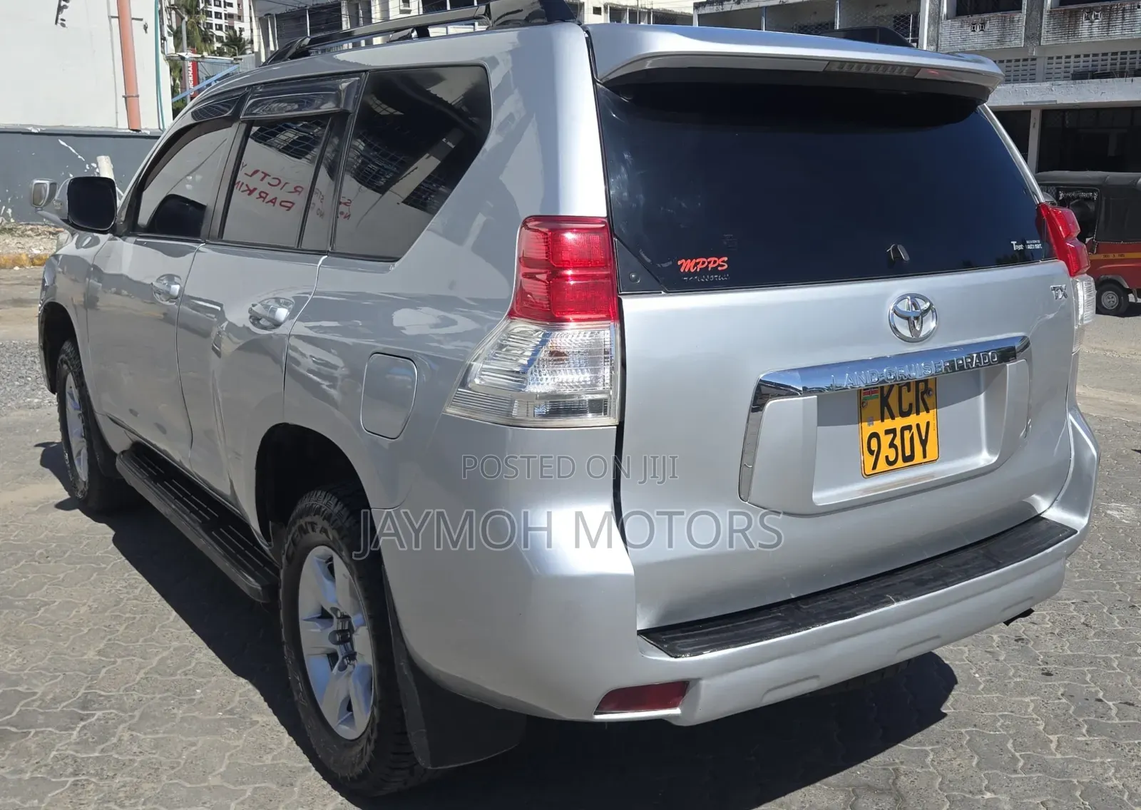 Toyota Land Cruiser Prado 2013 Silver