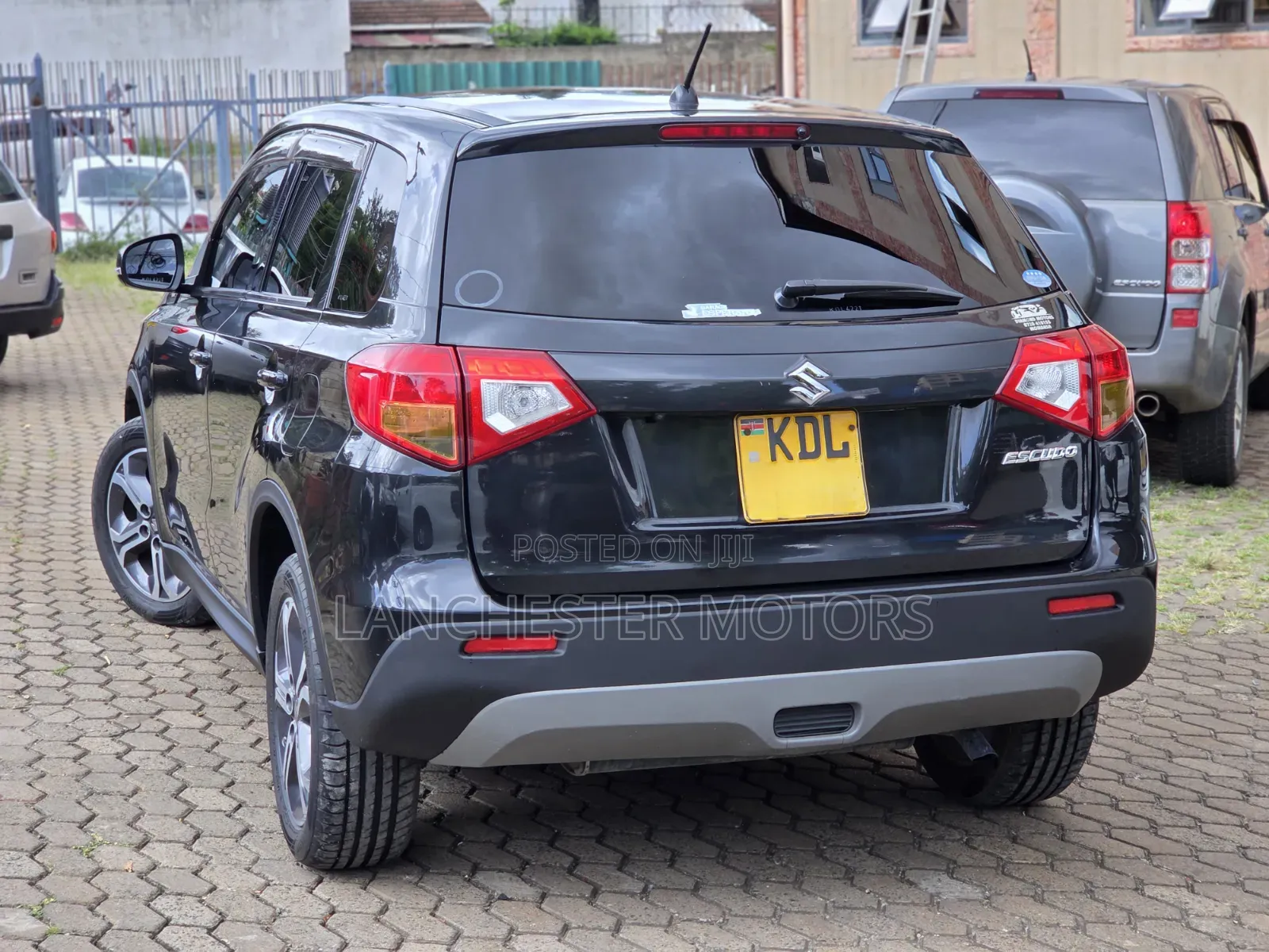 Suzuki Escudo 2016 Black