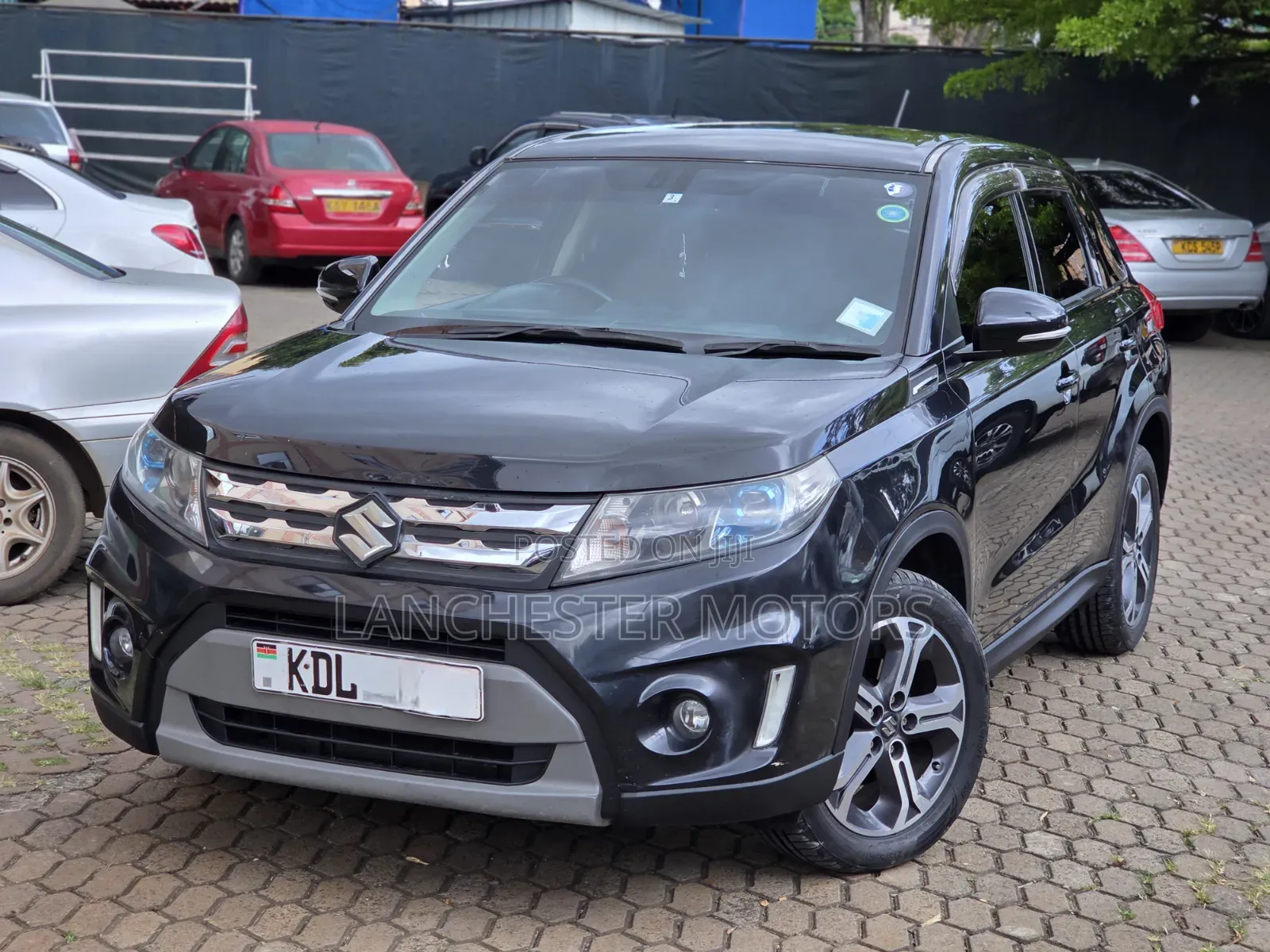Suzuki Escudo 2016 Black