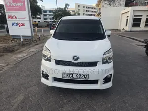 Toyota Voxy 2012 White