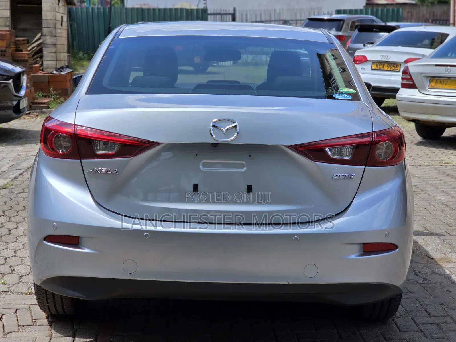 Mazda Axela 2019 Silver