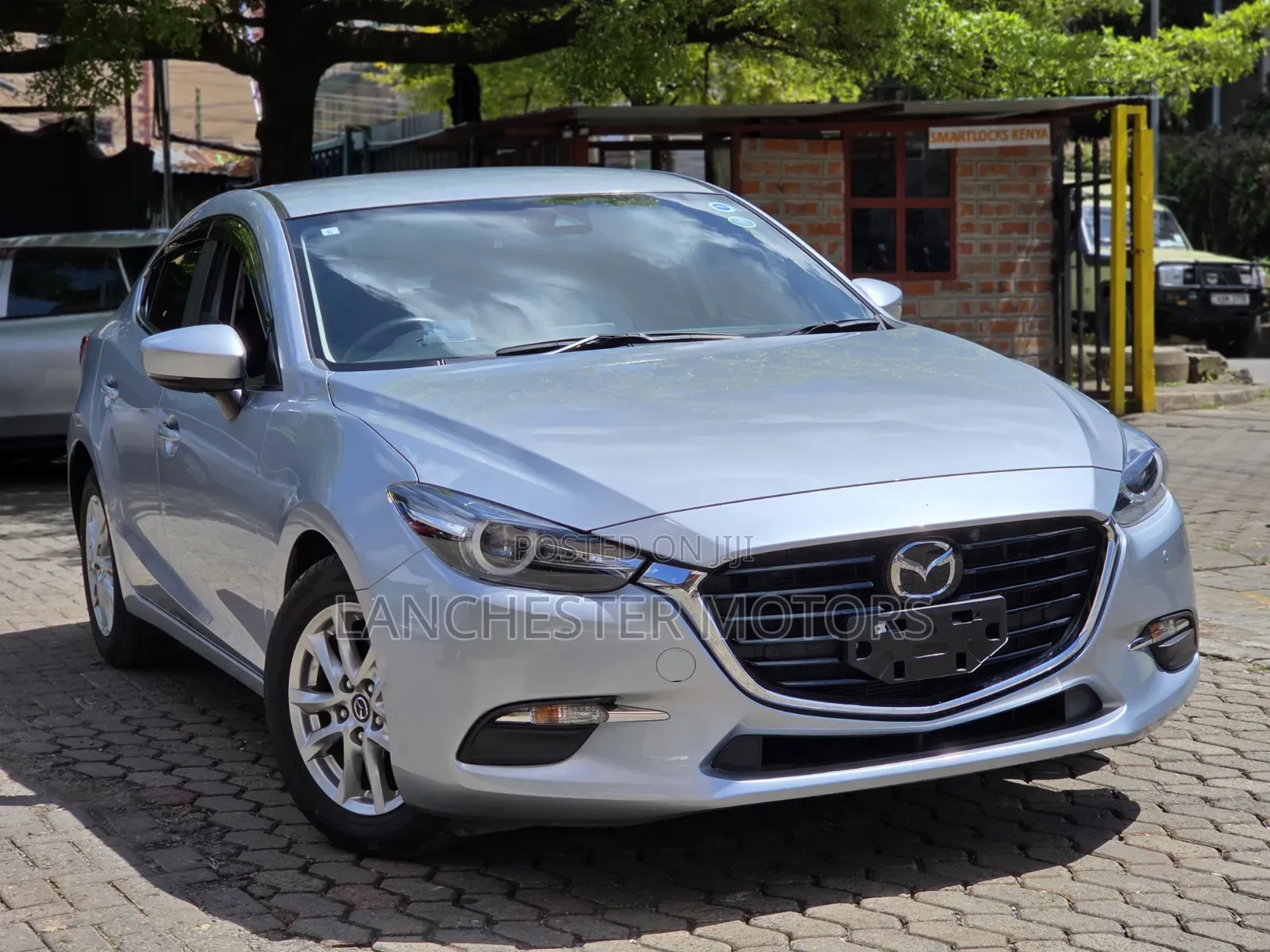 Mazda Axela 2019 Silver