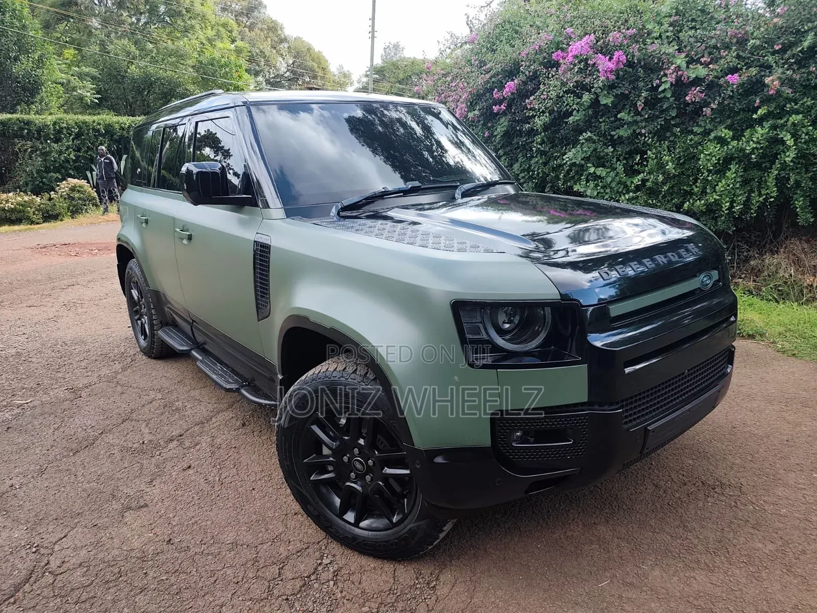 Land Rover Defender X-Dynamic SE 2023 Green