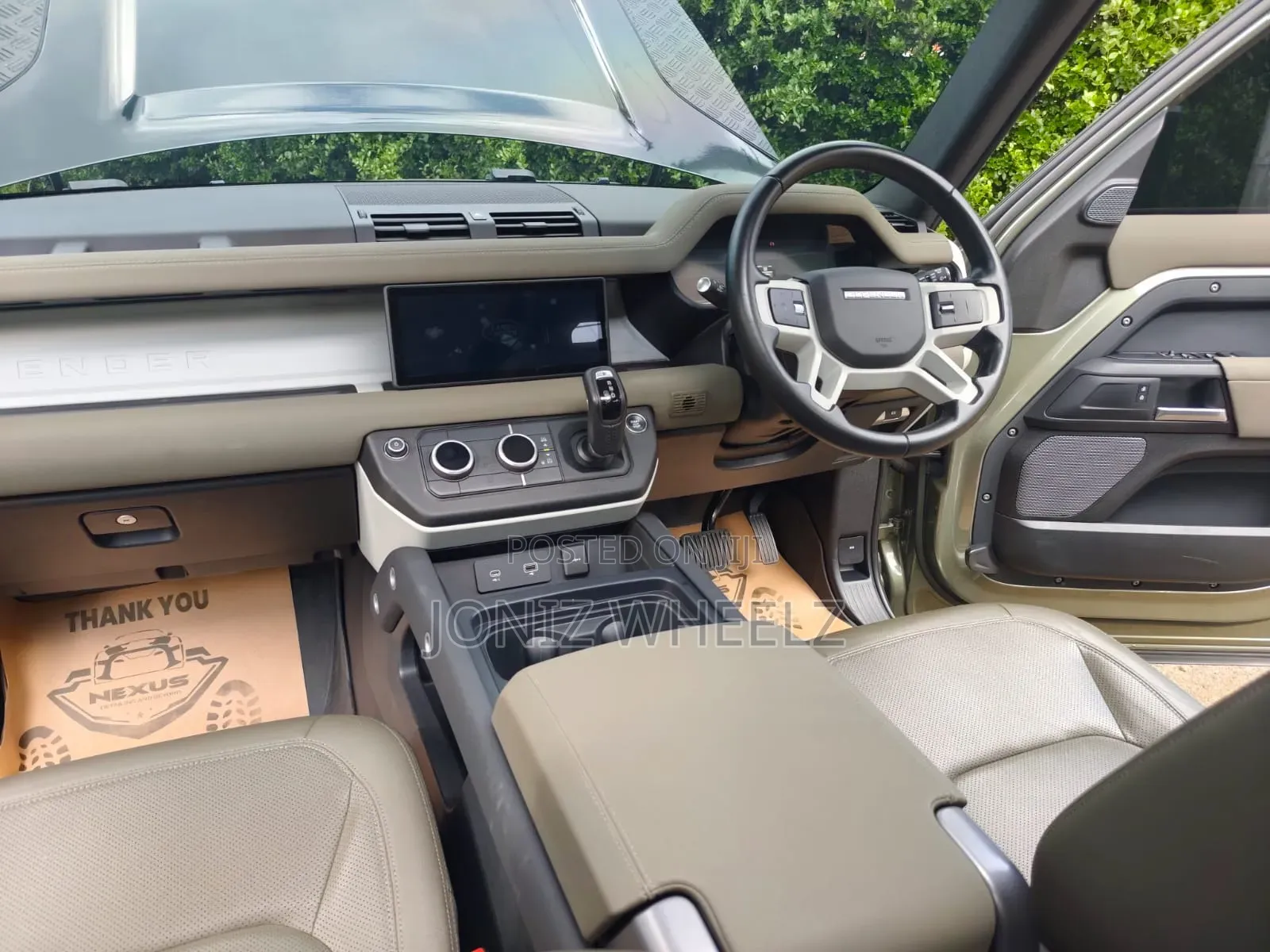 Land Rover Defender X-Dynamic SE 2023 Green