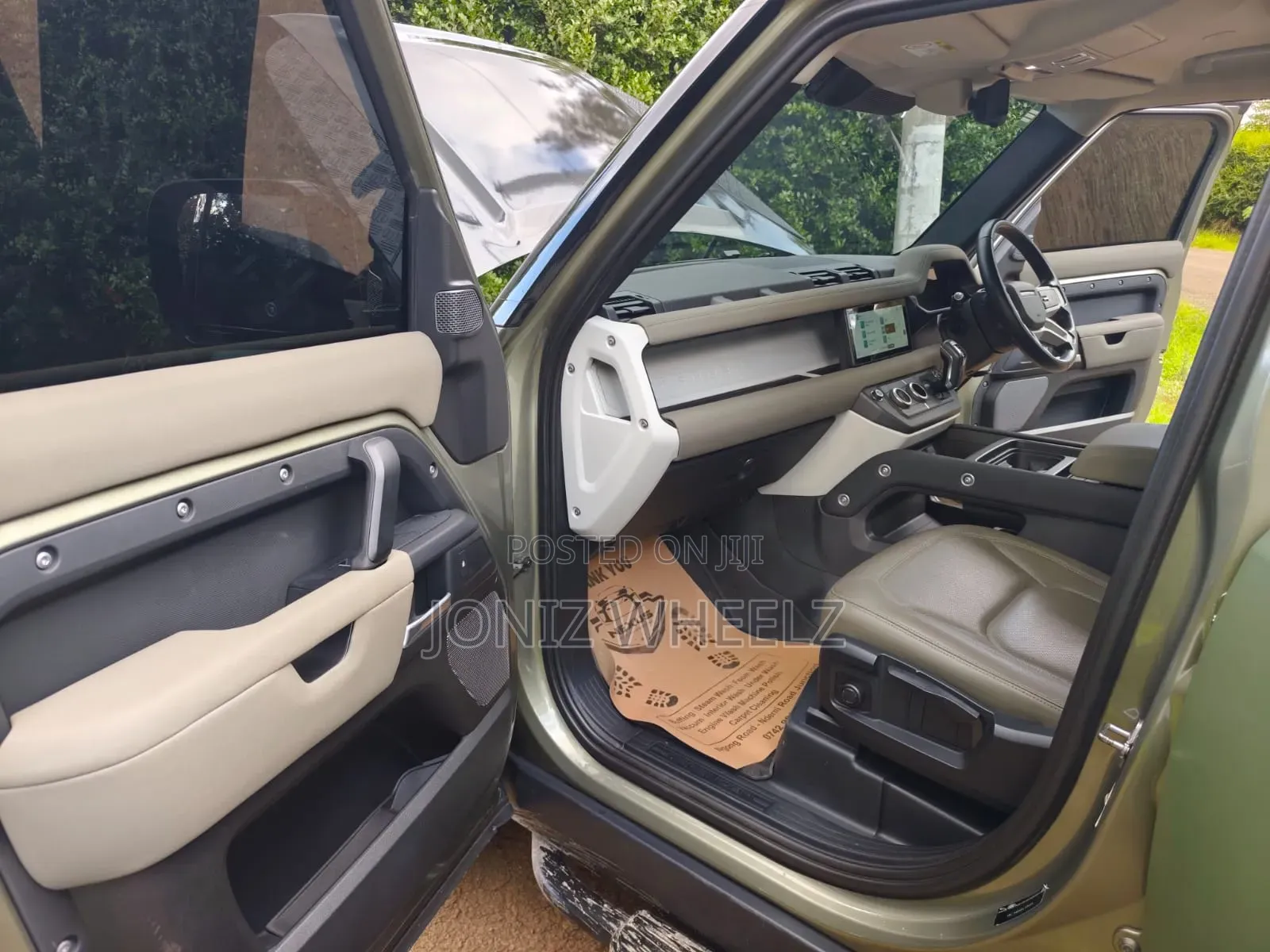 Land Rover Defender X-Dynamic SE 2023 Green