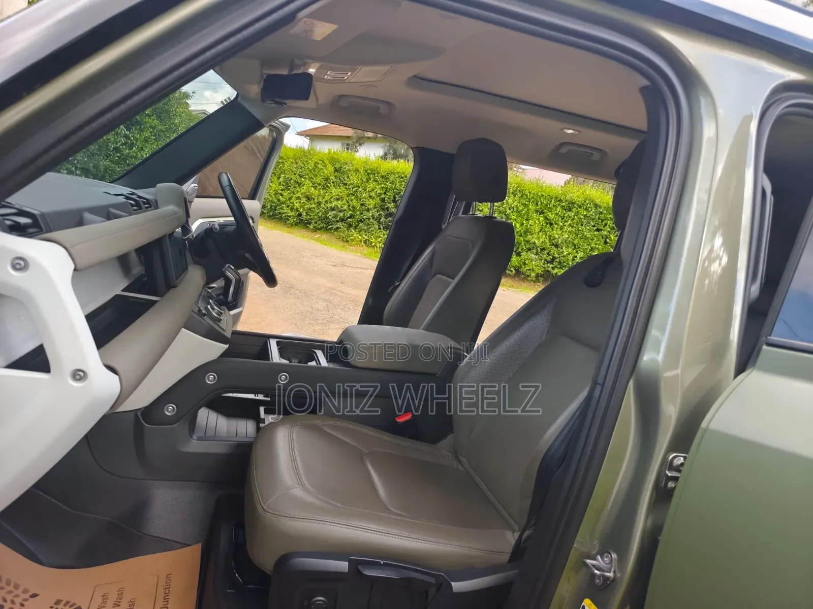 Land Rover Defender X-Dynamic SE 2023 Green