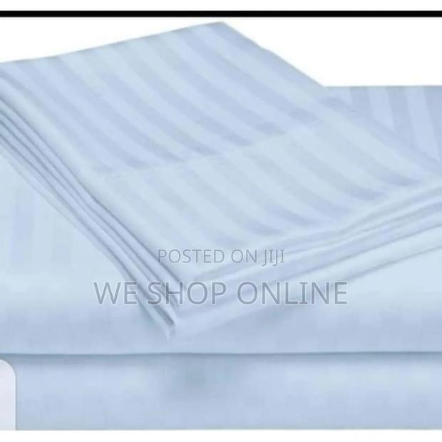 6*7, 2 Cotton Stripped White Bedsheets 2 Pillowcases