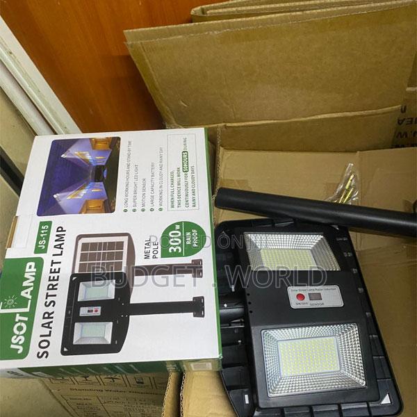 Super Bright 300w Solar Street Light for Homes Roads