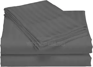 6*7 Stripped Bedsheets With 2 Bedsheets 2 Pillowcases