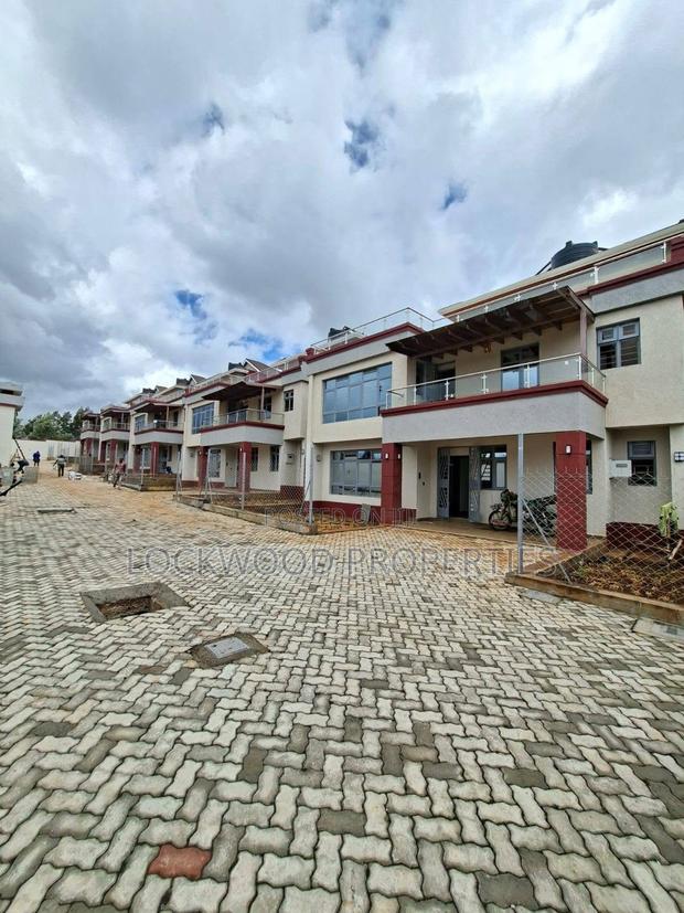 5bdrm Mansion in Kamangu, Kikuyu for rent