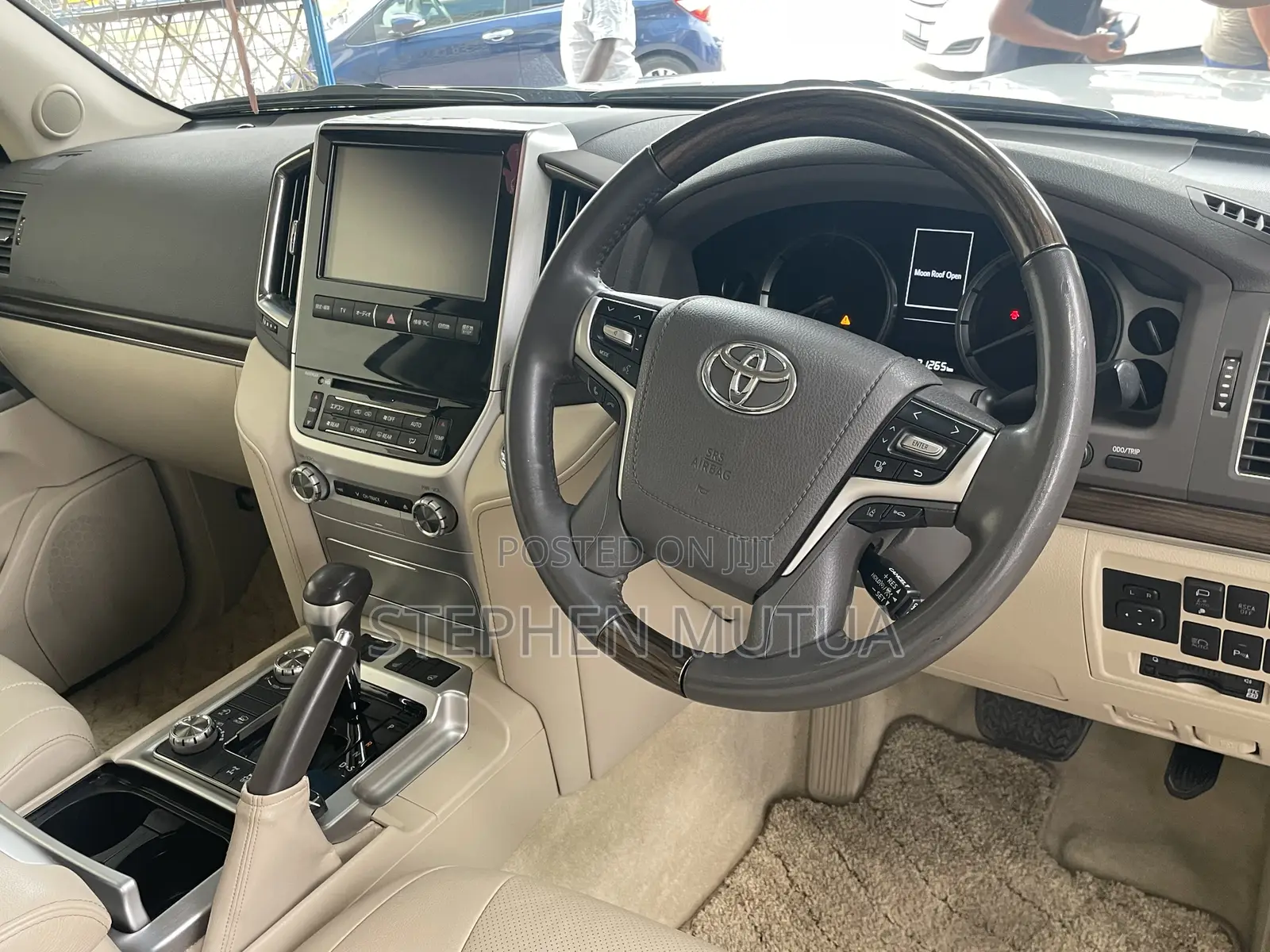 Toyota Land Cruiser 4.6 V8 ZX 2020 White