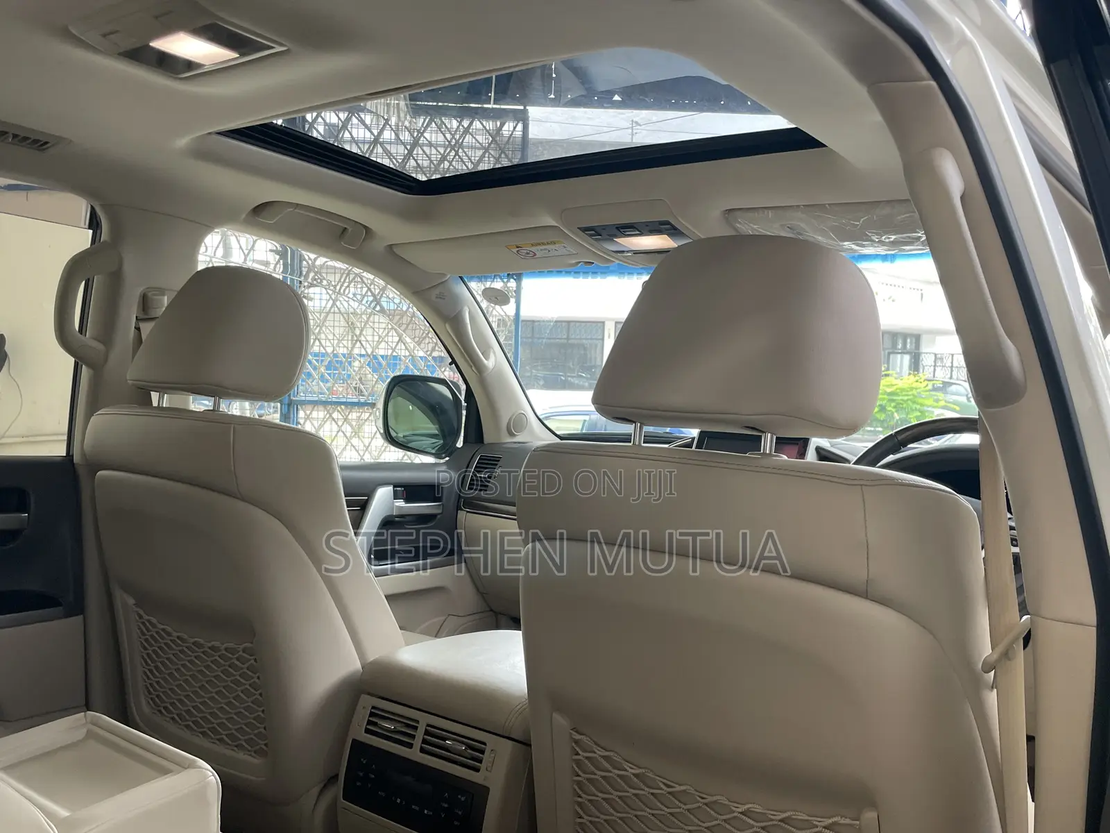 Toyota Land Cruiser 4.6 V8 ZX 2020 White