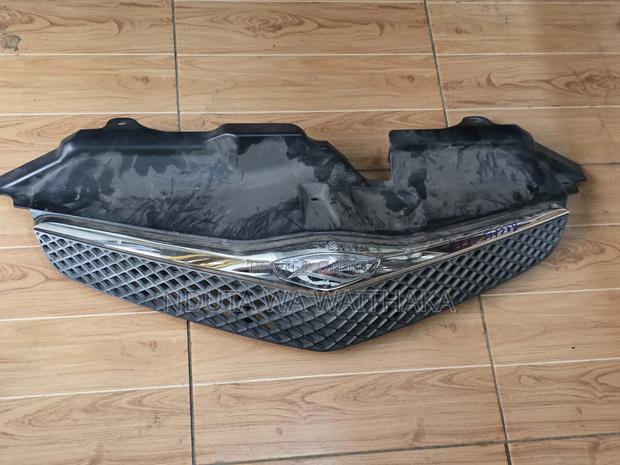 Front Grille Toyota Ractis 2010
