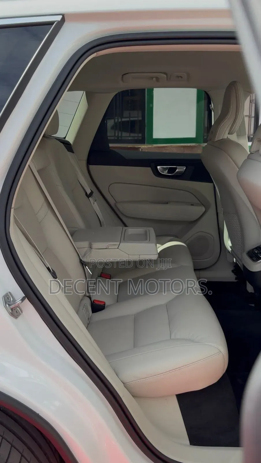 Volvo XC60 T5 R-Design AWD 2019 White