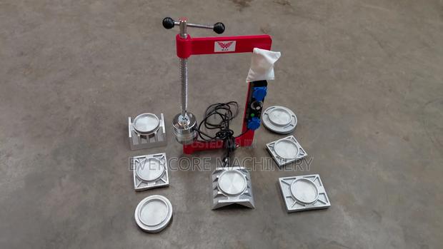 New Model Truck Tyre Vulcanizing Machine High Quality.