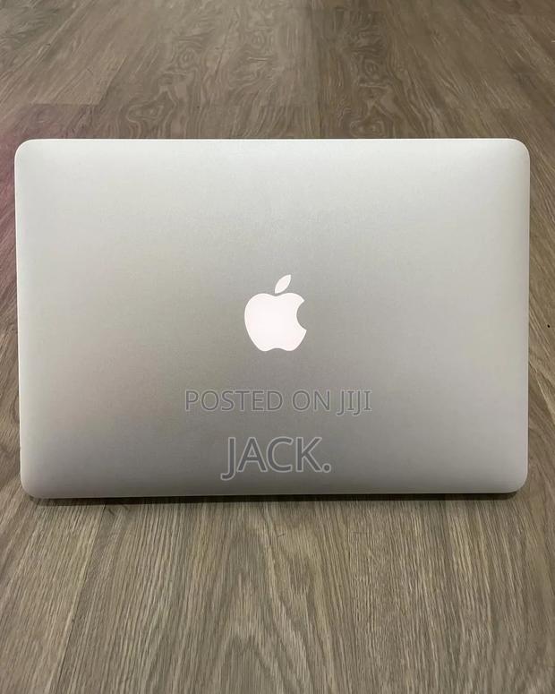 Laptop Apple MacBook 2015 8GB Intel Core i5 SSD 256GB - thumbnail 3