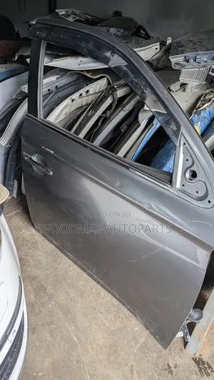Mitsubishi Outlander Front Door Mk3
