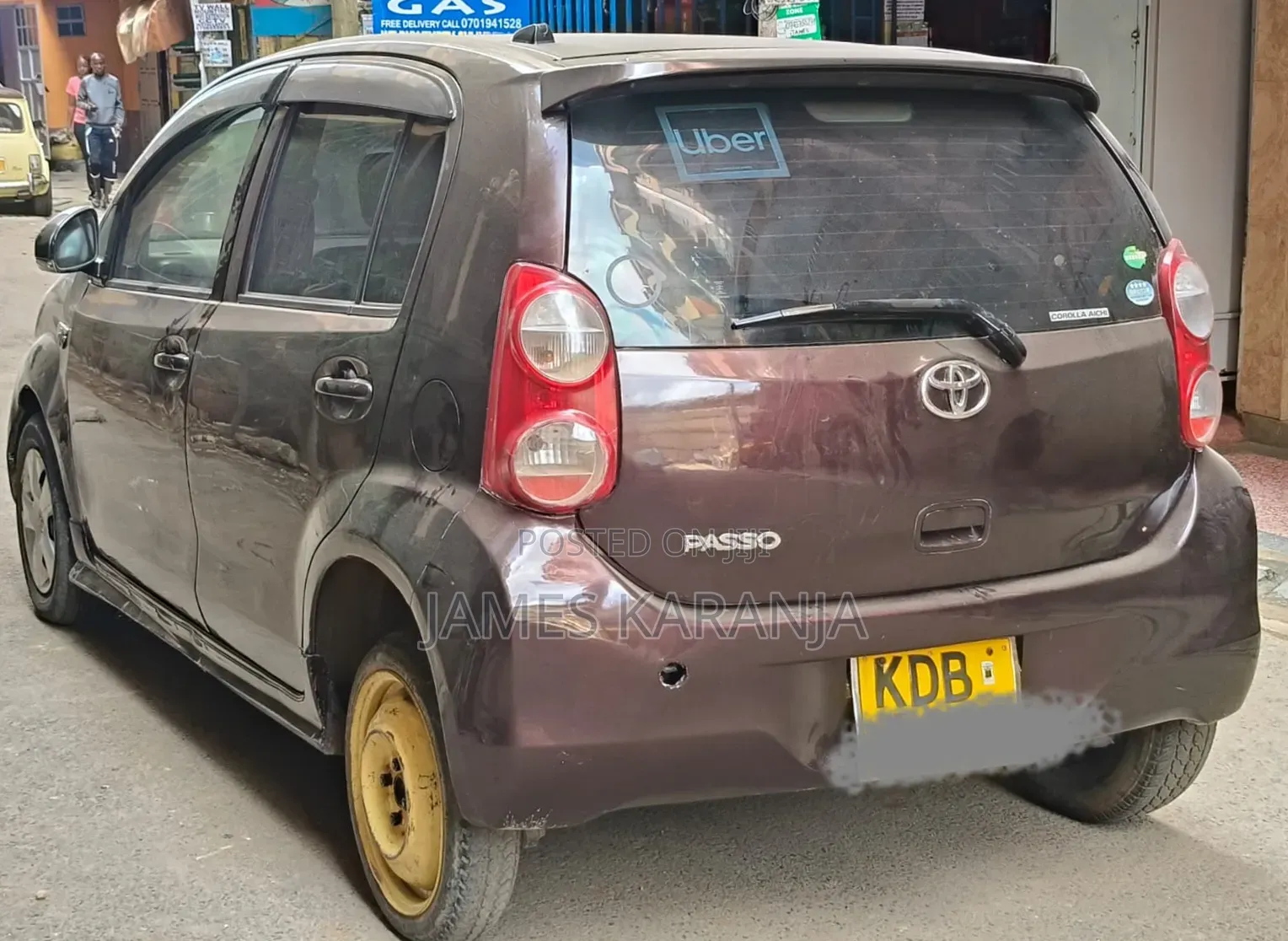 Toyota Passo 2013 Maroon