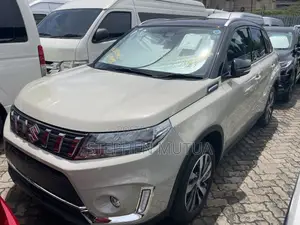 Suzuki Escudo 2023 Beige