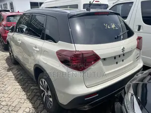Suzuki Escudo 2023 Beige
